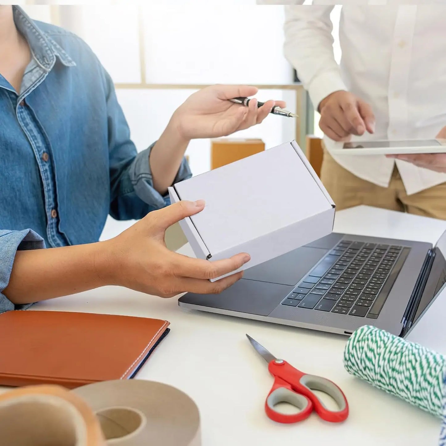 50pcs Corrugated Paper Gift Boxes, 6x4x2 Inch Sturdy Cardboard Packaging,White Small Shipping Boxes for Crafting Gift Mailing