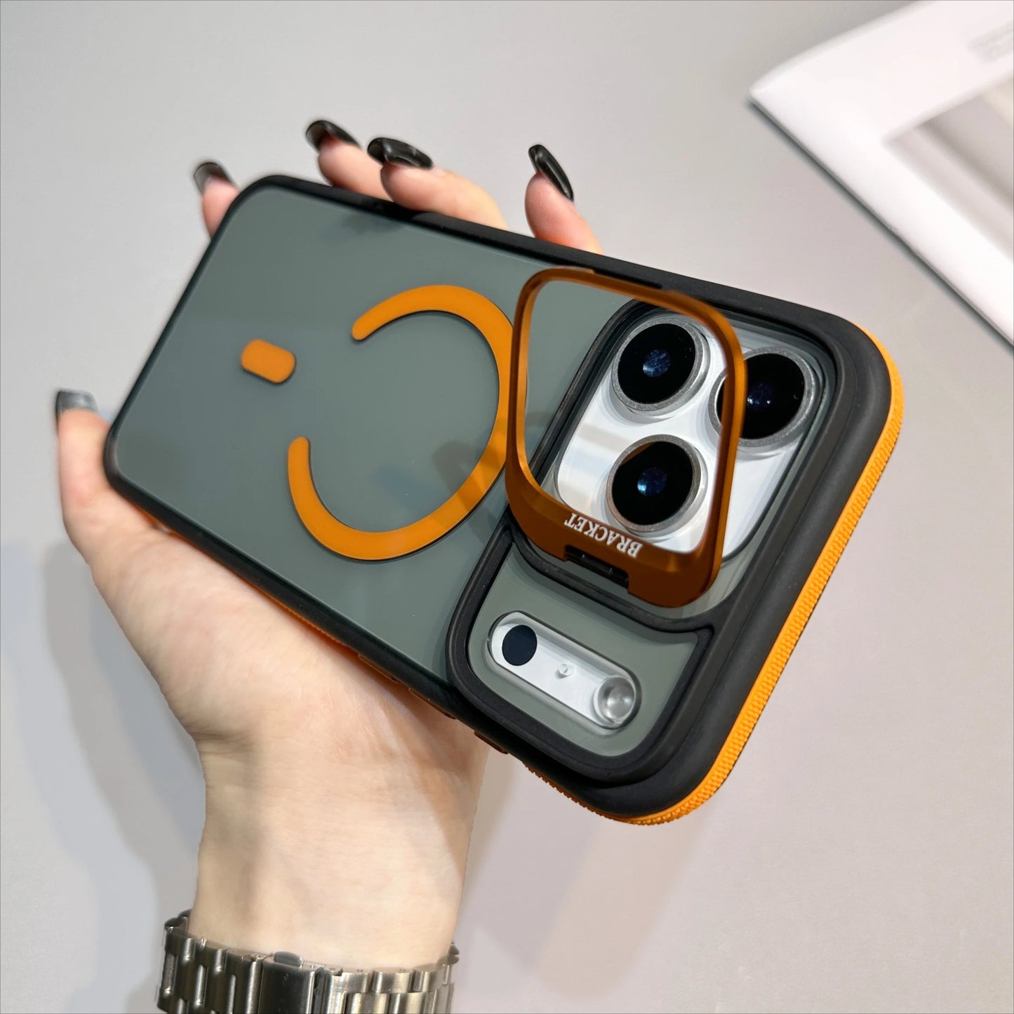 Luxury Matte Transparent Magsafe Kickstand Stand Phone Case For iPhone 17 Air 16 15 14 Plus 13 12 11 17 Pro Max Magnetic Cover
